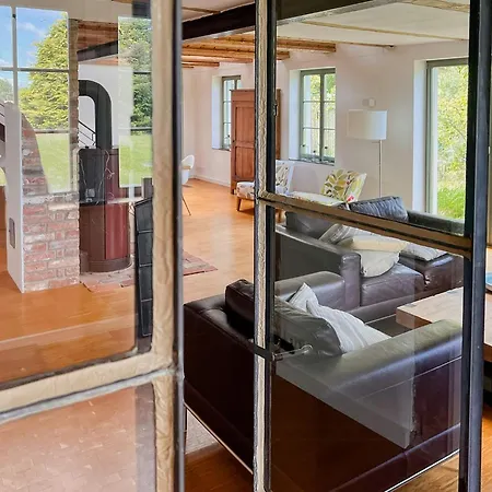 Modernity In With Lagoon View *